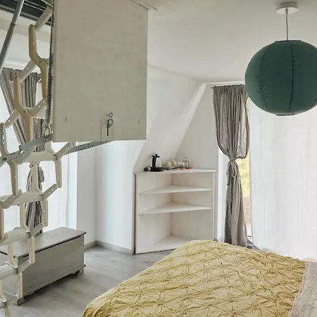 Coroncina Lantställe